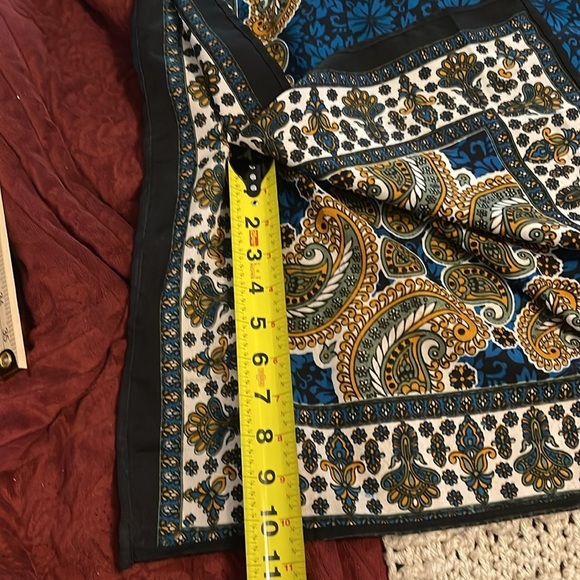 Gold Coast Kaftan Blue Paisley Pattern, Gold Glitter Accents women’s sz One Size - Picture 13 of 16